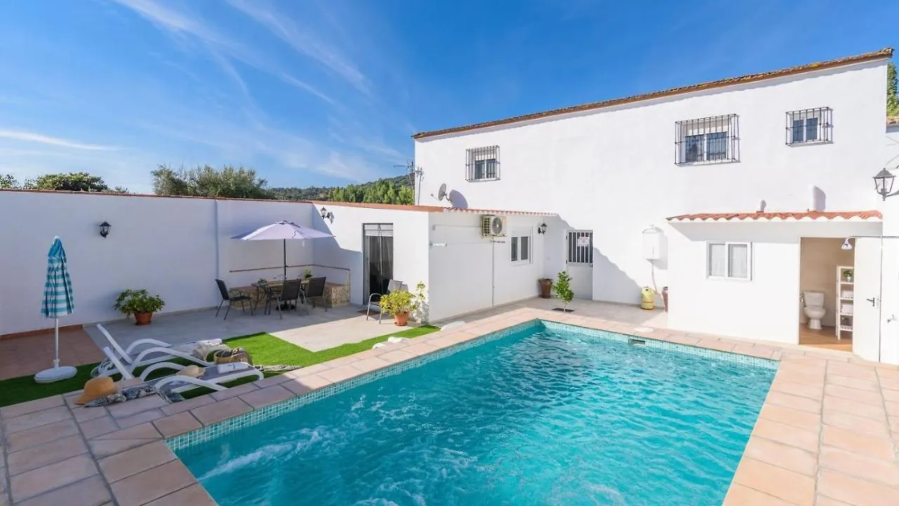 Casa Verde De Elena Benalauria By Ruralidays