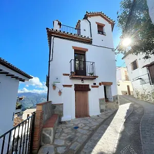 Сasa de vacaciones La Casita Del Fresnillo, Benalauría