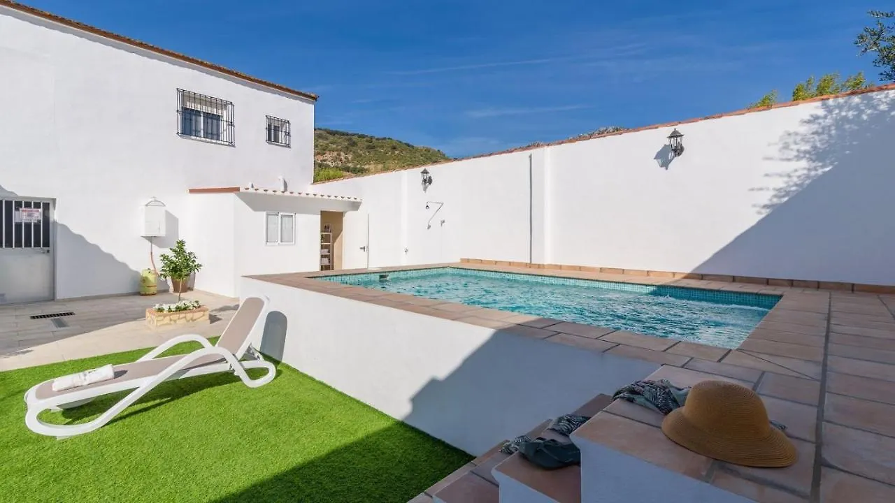 Casa Verde De Elena Benalauria By Ruralidays Holiday home